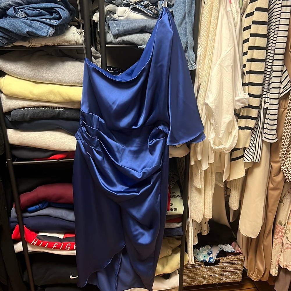One shoulder satin dress